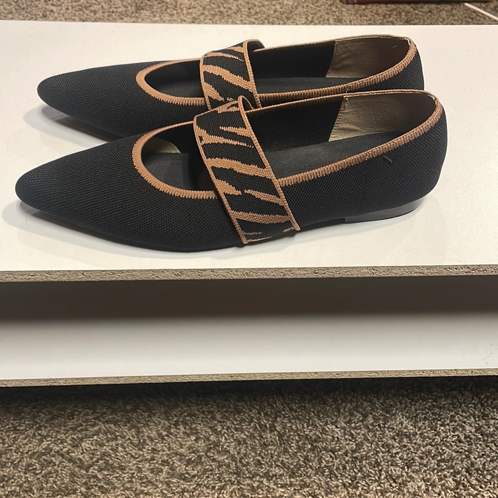Black and Tan Mary Jane Flat Shoes